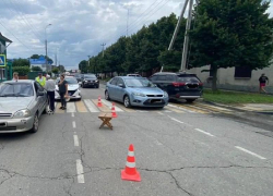 В Славянске-на-Кубани дедушка сбил женщину на перекрестке