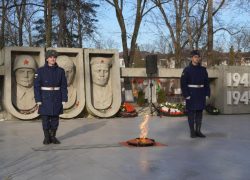 В память о героях Сталинграда: в Крымске прошли памятные мероприятия 
