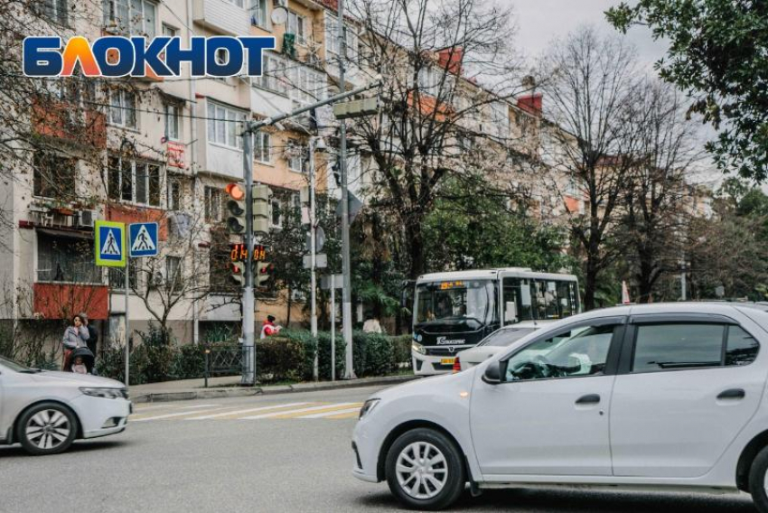 Родственники бывшего начальника отдела полиции района преследовали 16-летнюю девушку в Темрюке