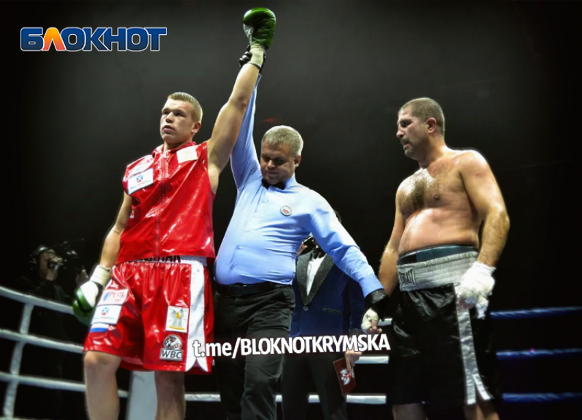Крымский боксер Сергей Кожухарь одержал очередную победу на профессиональном ринге