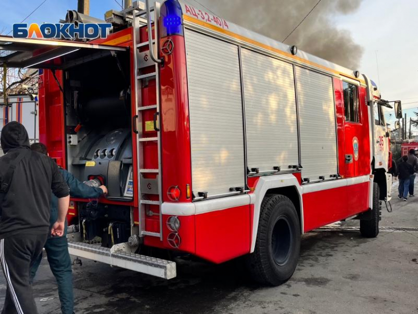 Огонь охватил детский садик в Крымске 